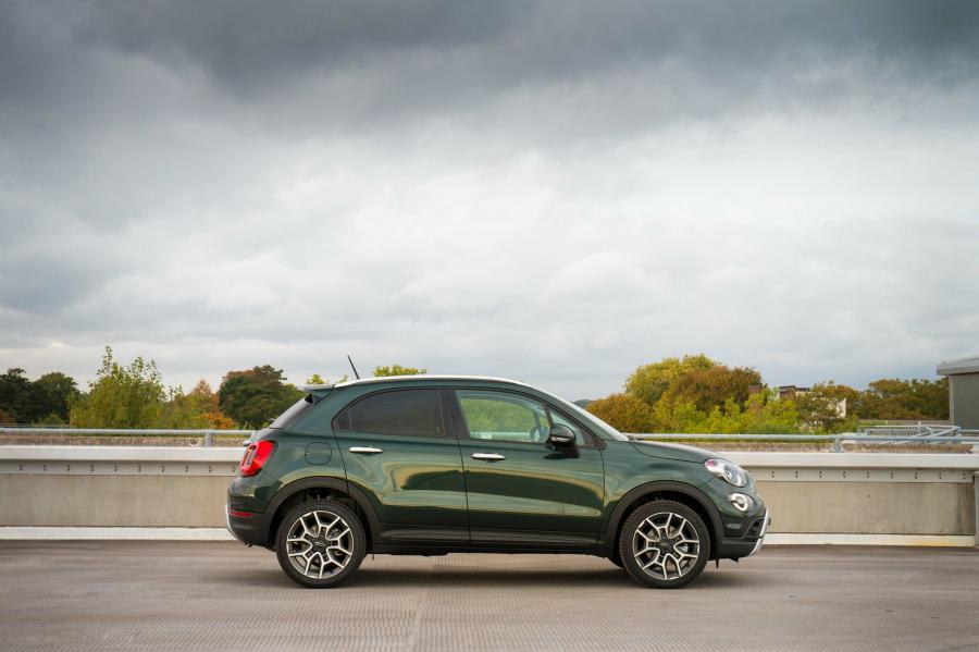  Fiat 500X Cross (334) 2018 года  (UK) (фото 17 из 47)